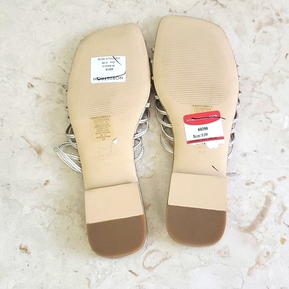 🆕 NEW Women's Marc Fisher Ltd Marcio Slide Sandal, Size 6 and 7 Metallic - Picture 7 of 7